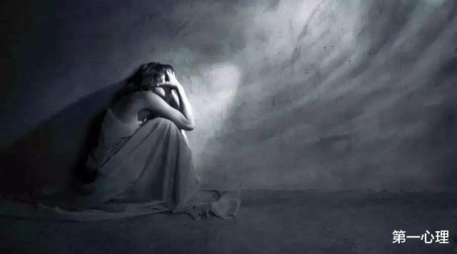 抑郁症@心理学家：永远不要对抑郁症患者说这3句话