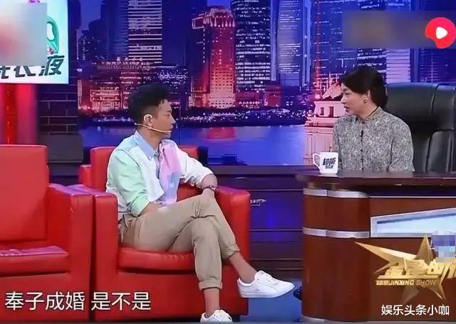 「刘怡潼」“斯文败类”又来挑战三观…