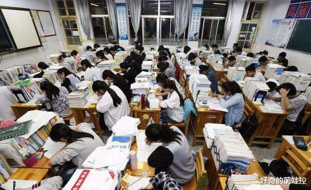 医生|2021年想要考医学专业考生，这4件事应该知道，当医生并不容易