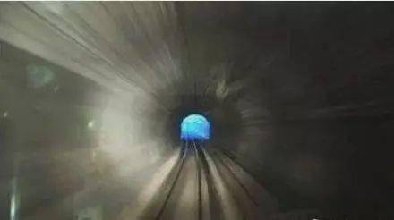 泰坦尼克号：时空隧道真的存在？？？