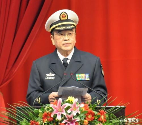 新四军|他是新四军四巨头之一，为不拖累战友举枪自尽，唯一的儿子怎样了