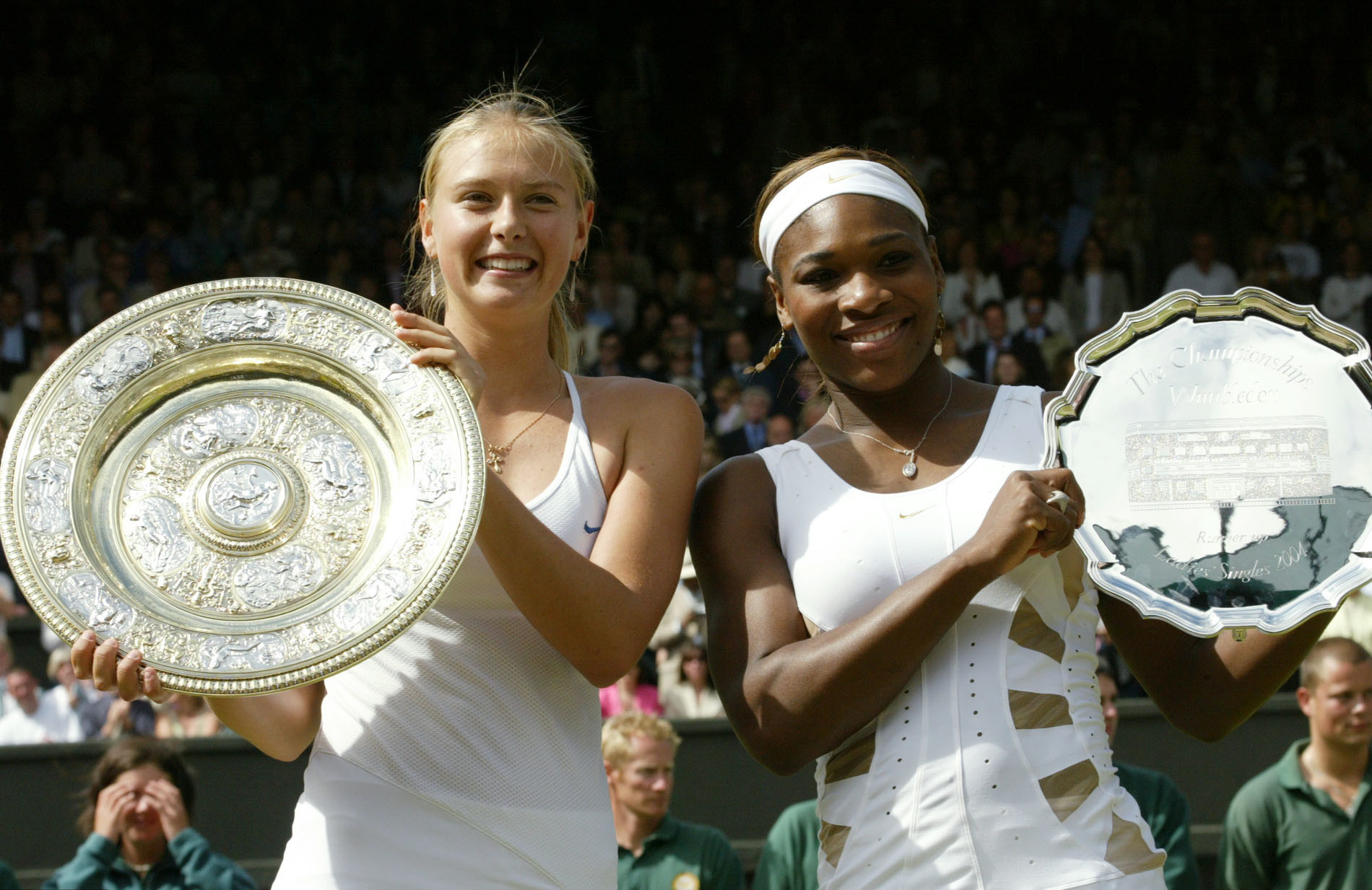 莎拉波娃|莎拉波娃晒浴室照，退役后变大妈，这洗澡水应该没人想喝！