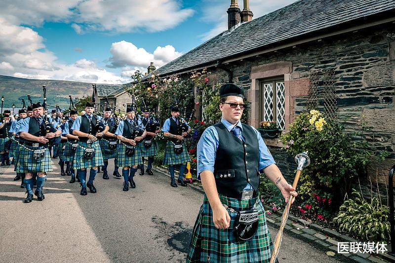 『睡眠』雄性激素旺盛的男性，一般有4个“亮点”，占得越多，越有男人味