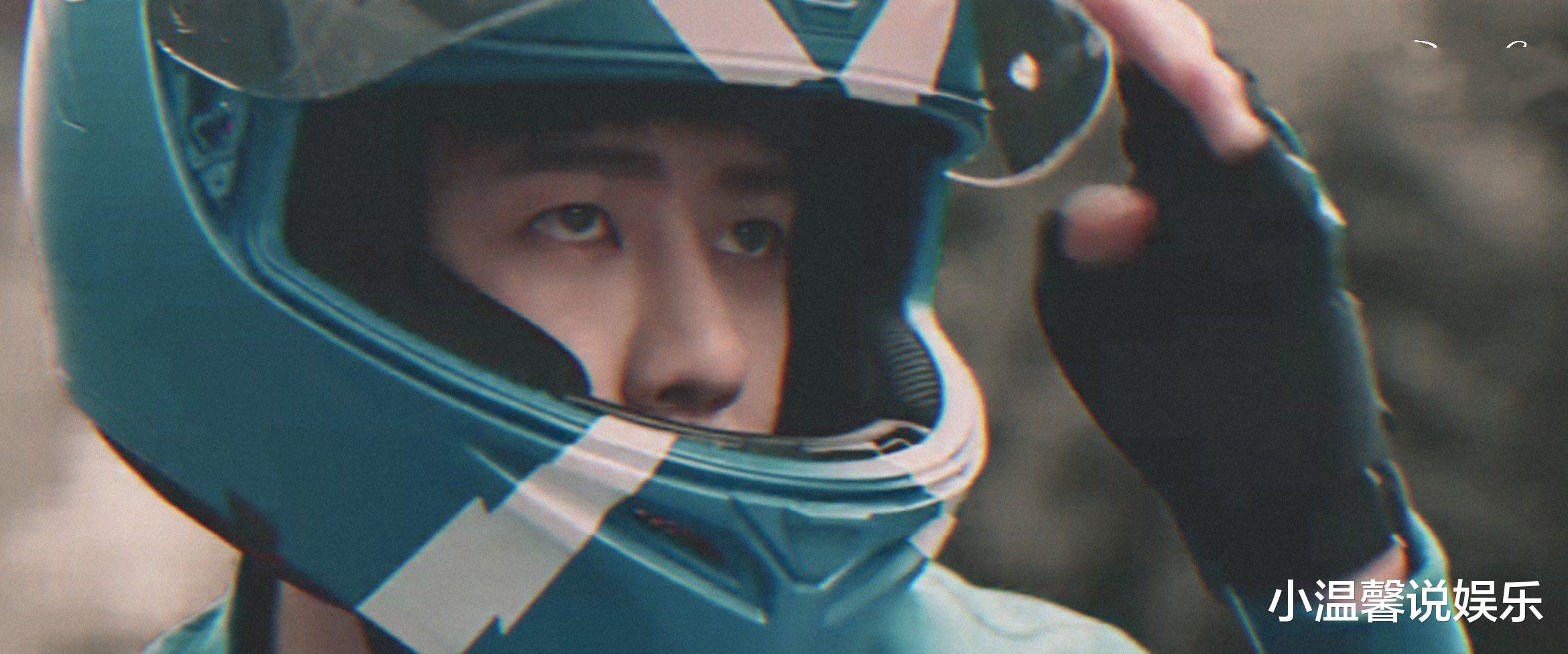 王一博|王一博《饿了么》宣传片拍成了电影,骑摩托送外卖,摄像机直接怼脸拍