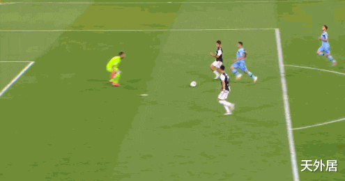 C罗|C罗之夜！一夜刷爆5大历史，球迷狂赞：他就是2020年金球先生