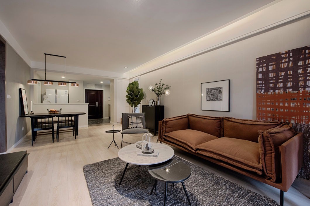 ▲现代简约风装修的三居室,儿童房的设计是亮点,颜色搭配也漂亮!