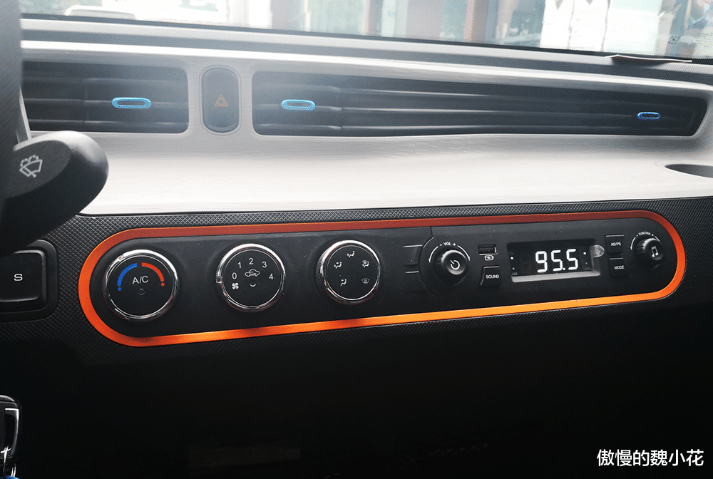 五菱宏光|毫无产品力的“宏光MINI EV”为何成功，网友：目标人群太强大！