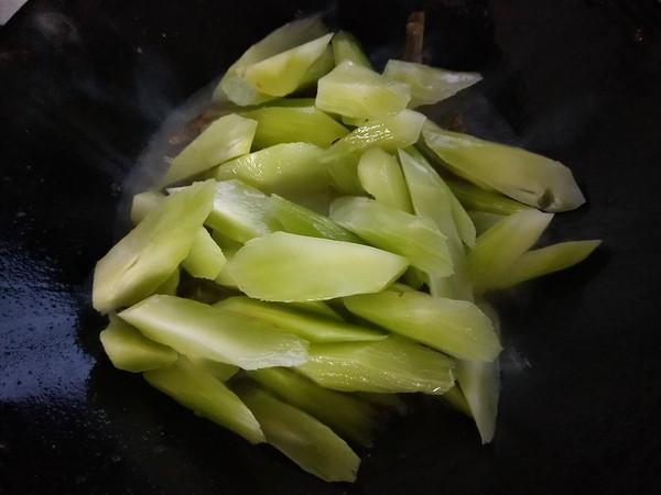 [小黄鱼]肠胃不舒服隔三差五吃这菜，营养美味助消化，轻松帮你排宿便