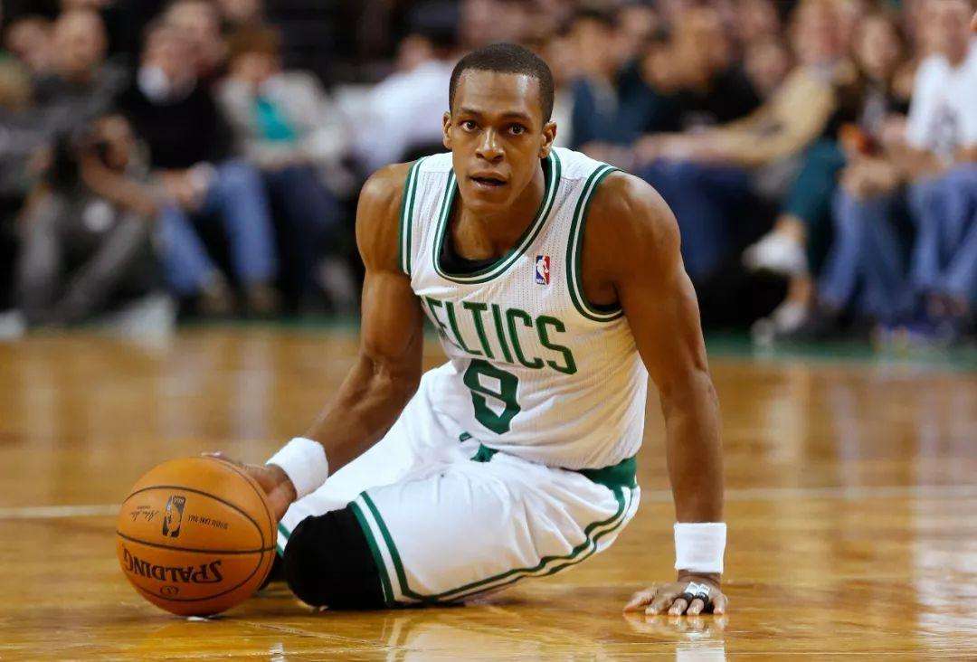 交易|湖人4换1交易出炉？47+15后卫适合搭档詹眉，第3巨头终于要来了