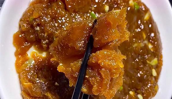 胡萝卜|最近迷上了吃它，打成糊放锅中一搅一翻，又香又糯，比吃肉都过瘾