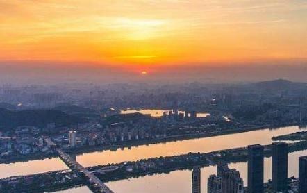 旅游景点|中国“最矛盾”的景区，基本没旅游景点，却靠旅游业收入1500亿