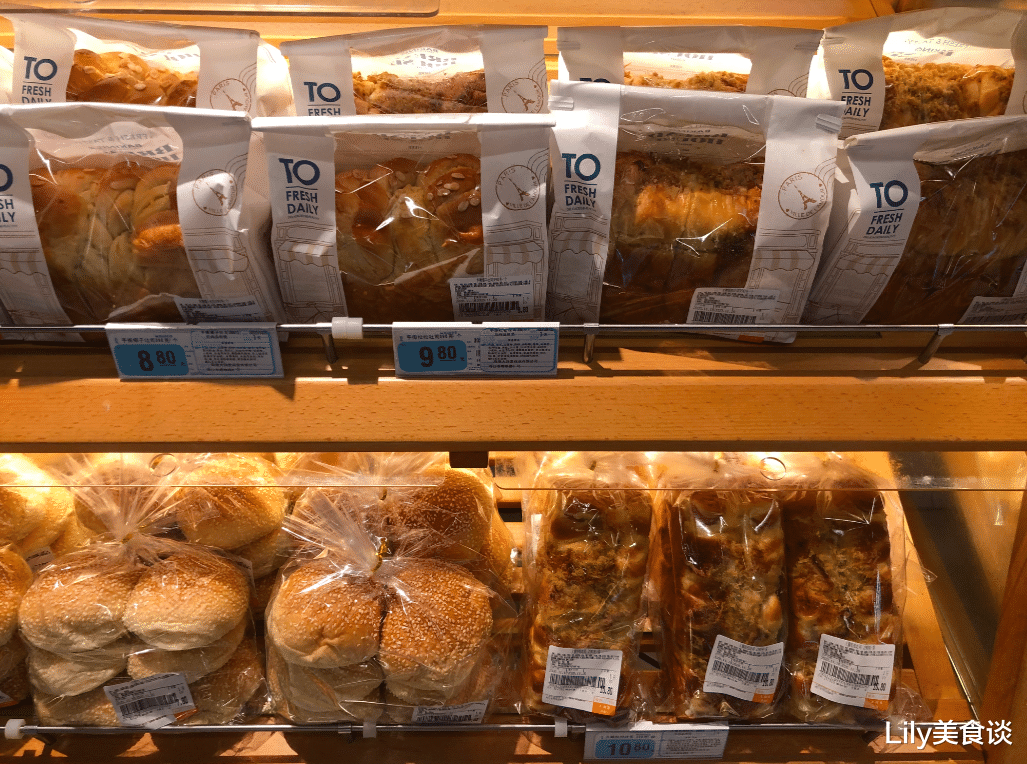 面包|买面包时，这4种面包聪明人很少买，面包老板：自己家从来都不吃