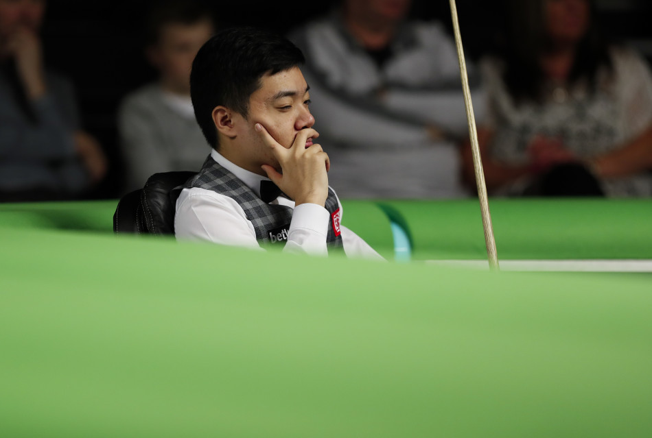 无症状感染者|丁俊晖真没有世锦赛冠军命？奥沙利文早道出根源：关键他钱太多了