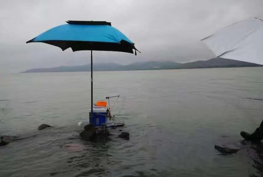 ##夏季大水面钓大鱼，掌握这3招，大鱼乖乖上岸