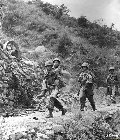 高地|美军战史愤怒地写道:中国人见人就杀,很多美国人被刺刀直接捅死