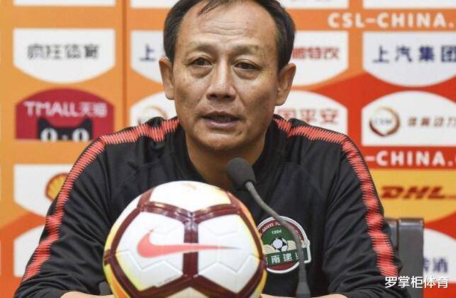 「河南建业」建业官宣王宝山下课，新帅人选已浮出水面，未来他或将挑大梁！