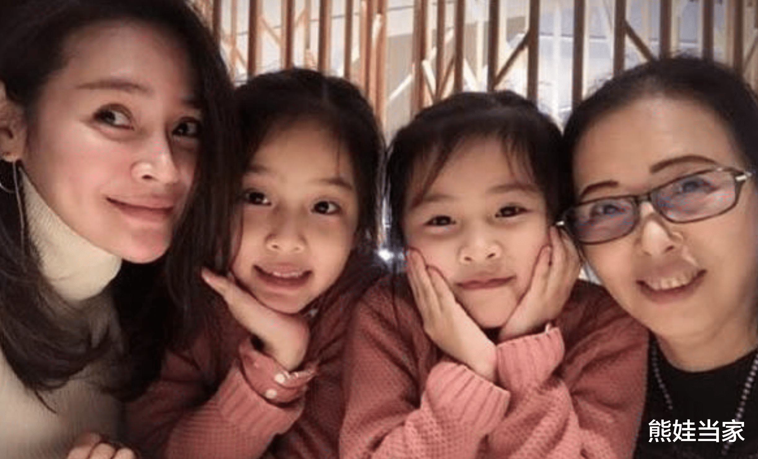 熊娃当家|“双儿户”和“双女户”的家庭，父母的晚年生活，差距不止一点点