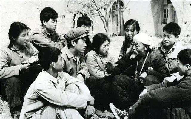 结婚|50多年前，女大学生因一句玩笑，嫁给了当地农民，后来怎么样了？