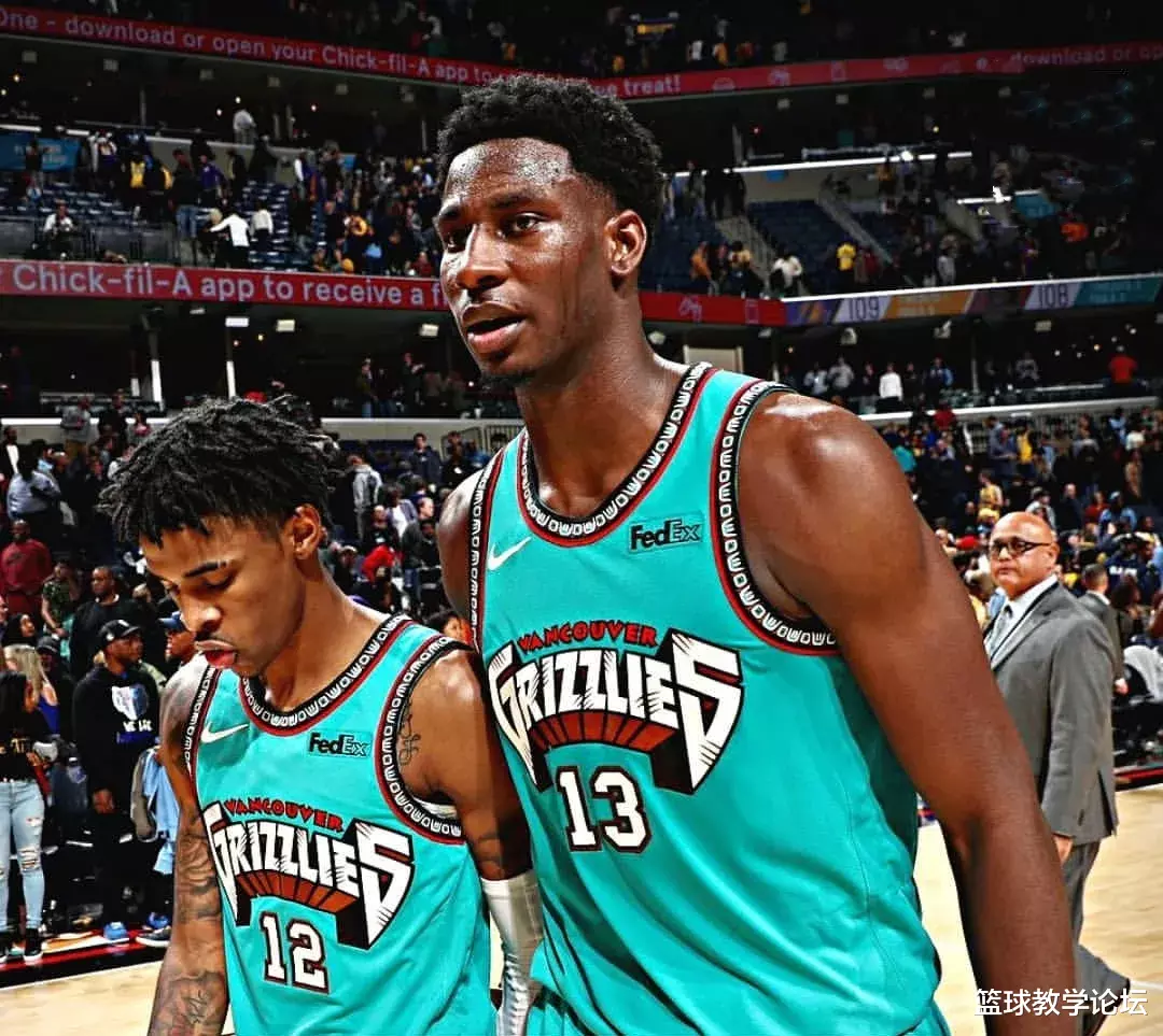 灰熊队|韧带撕裂+半月板撕裂!连续2人赛季报销!晃倒胖虎的新星倒下了