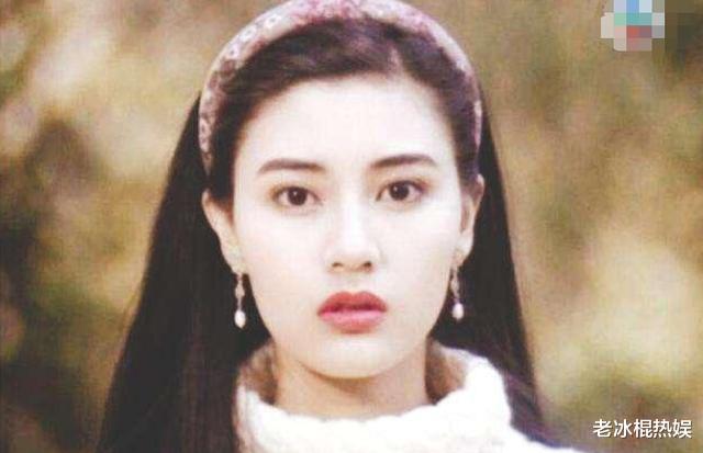 李嘉欣|1989年跨年夜,李嘉诚带18岁李嘉欣回家过夜,次日原配就死在家中
