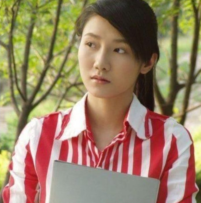 马伊琍|37岁小包总杨烁，“隐藏”了9年的妻子，原来是大家熟悉的童年女神