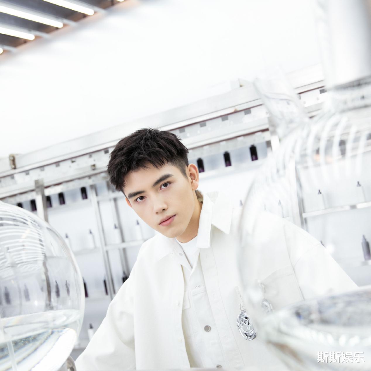 『耽美』连续两部耽美剧扑街，网友却仍在期待皓衣行，天官赐福上线