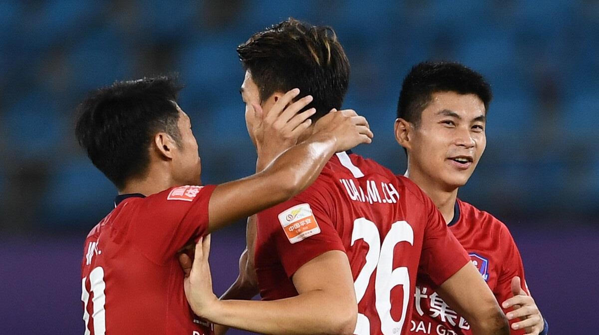 北京国安|中超转会市场又一条大鱼现身，或将遭多家豪门疯抢，恒大国安在列