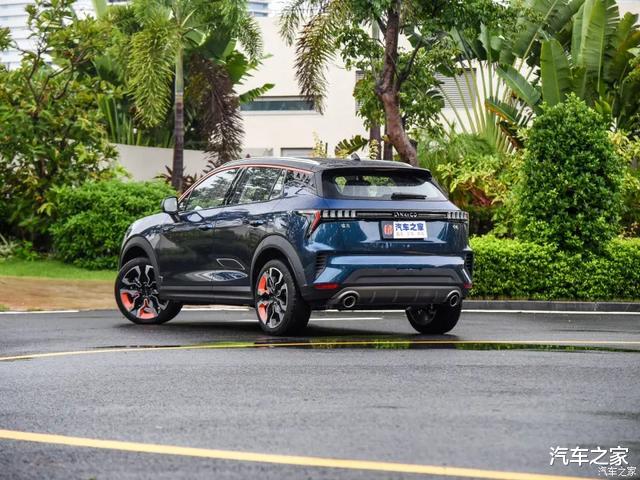 SUV|不到12万起，全景天窗+全液晶仪表+LED大灯，买低配也不错！