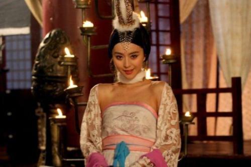 妲己|迪丽热巴被说太保守无法演妲己,但看到照片后全网打脸