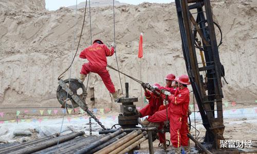 油价■油价已触底，普通人趁机“囤油”行吗？这一次全世界都“扑了空”