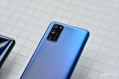 华为荣耀|价格屠户！顶级华为跌到中端市场，256GB+40W快充低至2879元