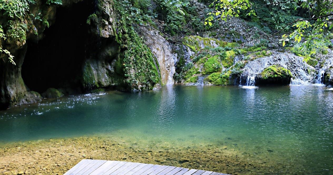 「商洛」商洛最美的5A景区,被誉为中国最美峡谷,如今是当地标志性景区