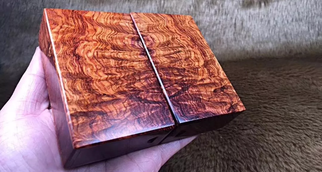 「绿松石」这根435公斤的黄花梨老料卖了4256万！