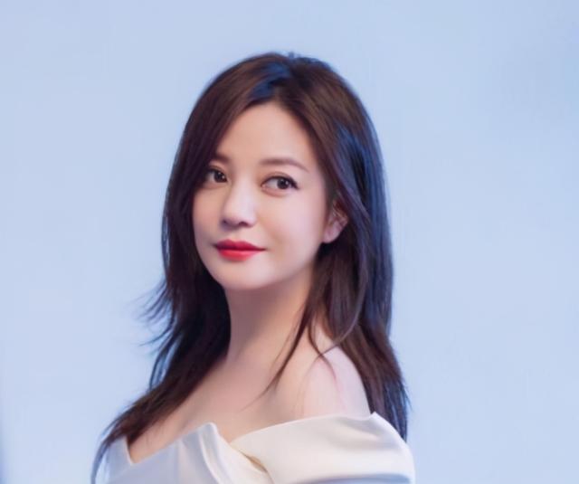 赵薇|瞒18年，赵薇谈不演《还珠3》理由，原因很简单，网友：有魄力