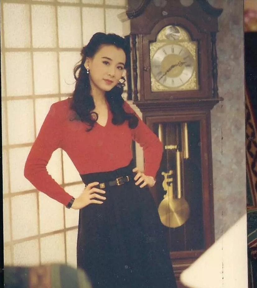 『关之琳』别再说关之琳如何美了,年轻时的萧蔷才是美得不像话