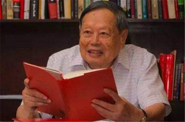 物理学家|杨振宁的传奇人生：82岁迎娶24岁娇妻，和前妻的3个儿女都成栋梁