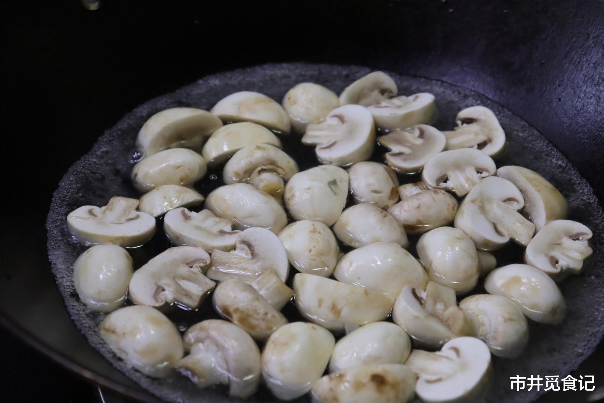 扇贝|立秋前后,遇到这海鲜别手软,肥美味道鲜,价格又便宜,别错过了