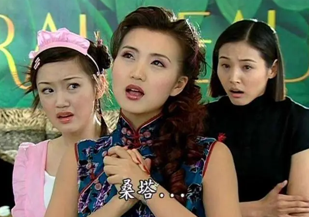 粉红女郎|《粉红女郎》17年演员现状：主演几乎全过气，两个配角跻身一线