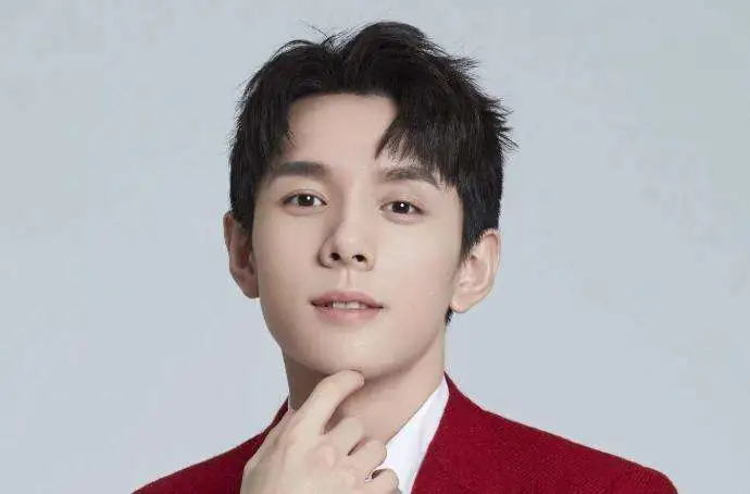 李佳琦|离开李佳琦142天后，小助理活成了顶级富豪