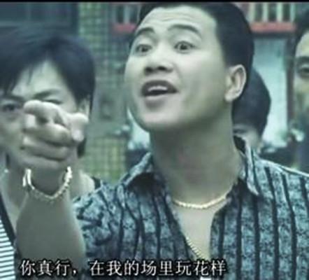 『万梓良』周星驰可能永远不会懂难搞的万梓良：我把他当兄弟，他把我当小弟