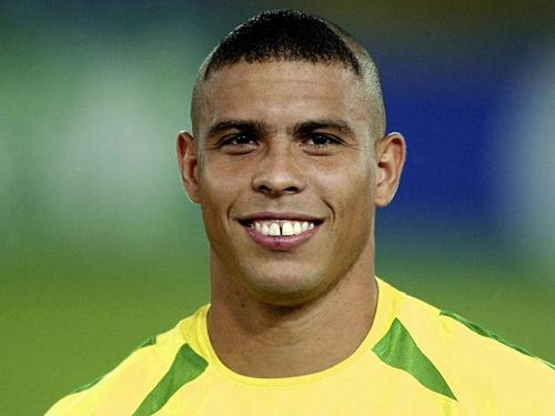 【齐达内】大罗和齐达内谁才是那个时代的一哥?