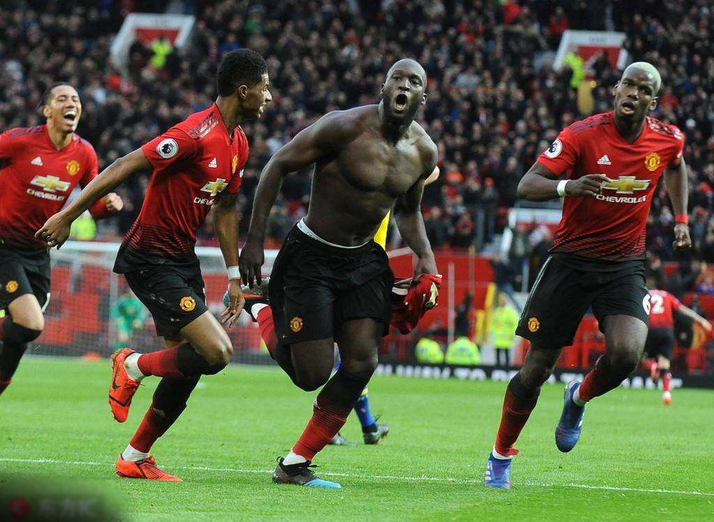 「罗梅卢·卢卡库」两个称为“魔兽”的男人,谁更强!