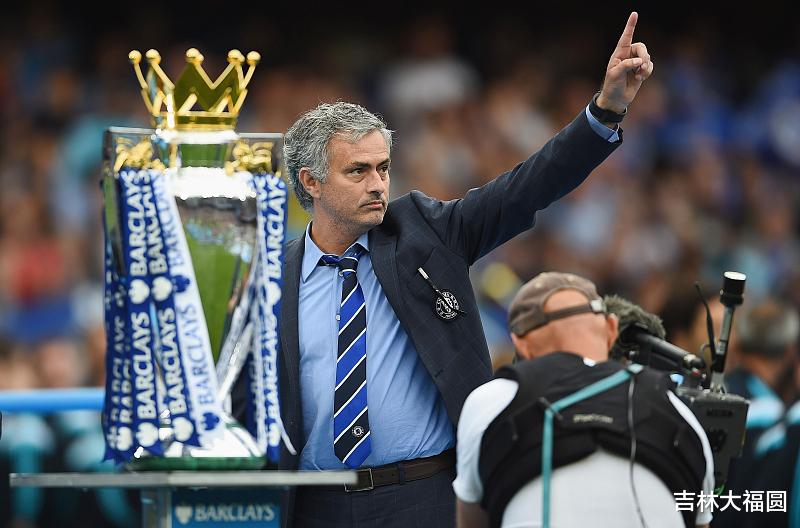 穆里尼奥|眉开眼笑,穆里尼奥乐了,热刺将进入争夺联赛冠军的队伍行列?