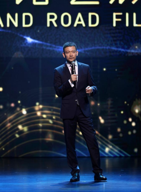 死侍|《流浪地球》片尾为什么要特别鸣谢“刘德华先生”?