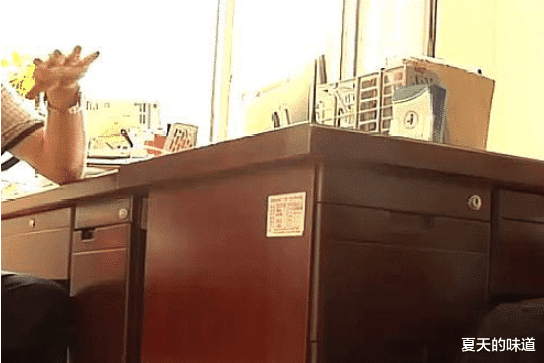 男子3万租房，住了2个月被撵走，房东：租金全部没收