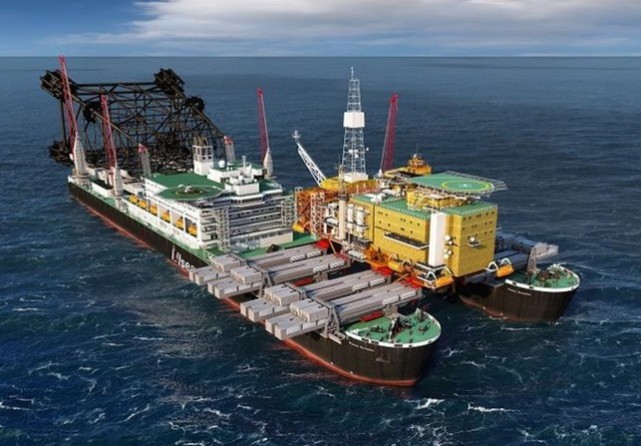 辽宁舰|全球首艘110万吨巨无霸，仅3年就横空出世，能顶18艘辽宁舰