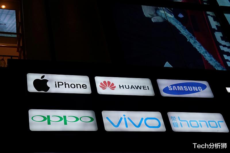 苹果|iPhone 12预约量破百万，小米三星发文暗讽，果然还是库克精明