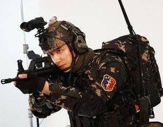 亲爱的戎装@黄景瑜、李沁热演军装柔情，亲爱的戎装来袭：血性汉子猛虎嗅蔷薇
