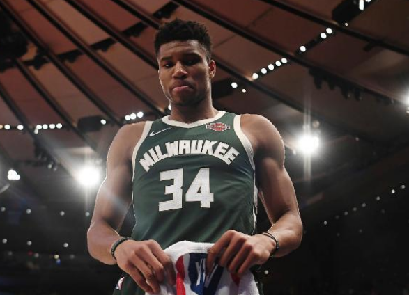 字母哥|疯了！2巨头换1巨头！字母哥交易，汤普森也要成筹码？