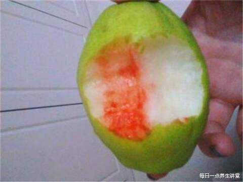 「饮食」无论男女,清晨起床之后若有这3个特征,需要注意起来了,别大意